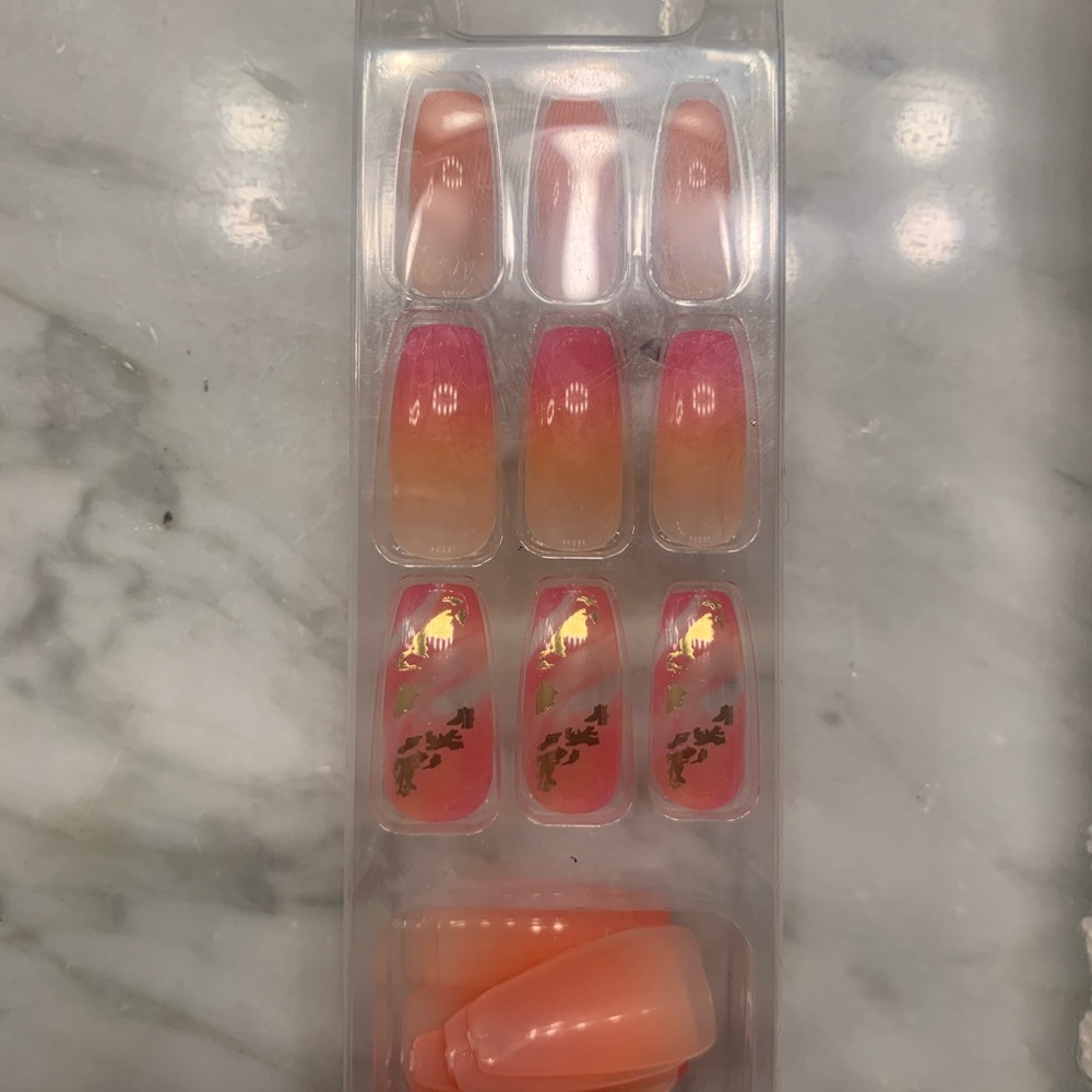 Press on nails patterns